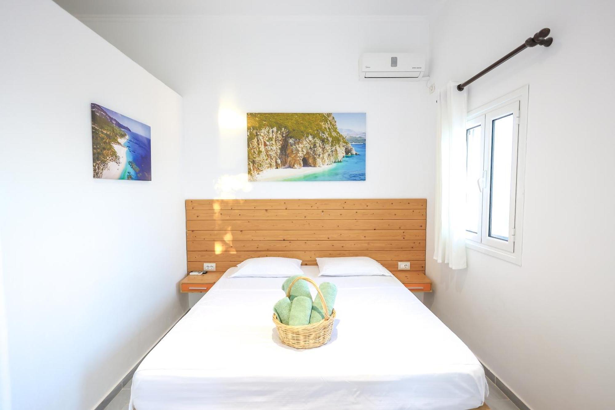 Casablanca Rooms Dhërmi Eksteriør billede